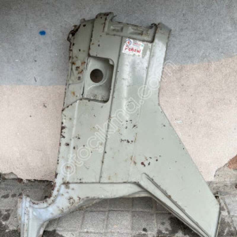 RENAULT 11 SAĞ ARKA ÇAMURLUK